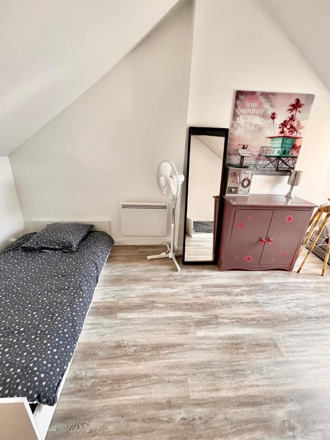Charmante Maison Au Coeur De Villerville Bagian luar foto